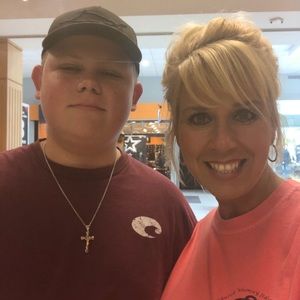 Meet your Posher, Amanda